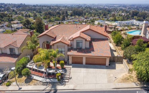 23739 Carlson Ct, Hayward, CA 94541-4592