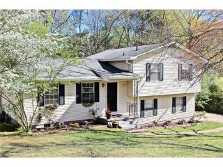 2820 Surrey Ln, Marietta, GA 30060-5330