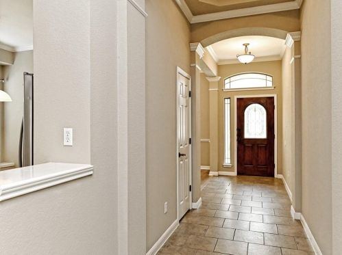 706 Edwards Walk Dr, Cedar Park, TX 78613-4847