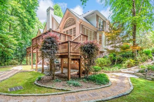 854 Carlton Rdg, Atlanta GA  30342-4340 exterior