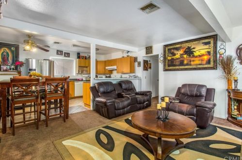 18382 Hawthorne Ave, Bloomington, CA 92316-1406