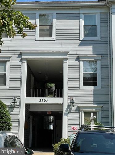 2603 Camelback Ln, Silver Spring, MD 20906-5796