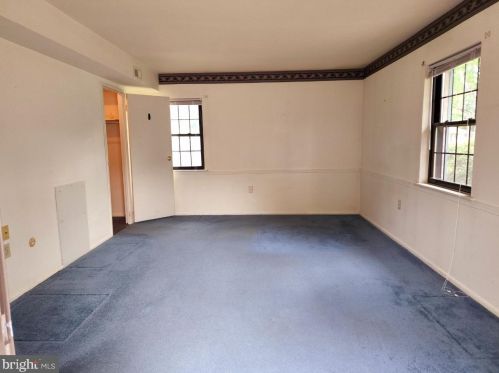 50 Valleybrook Dr, Lancaster PA  17601-4612 exterior