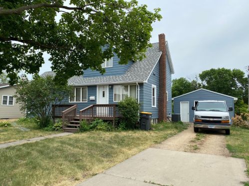 203 4th Ave, Mapleton, MN 56065-9379