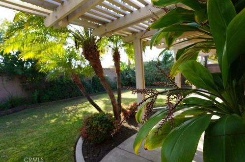 2766 Lizbeth Ave, Anaheim CA  92806-4831 exterior