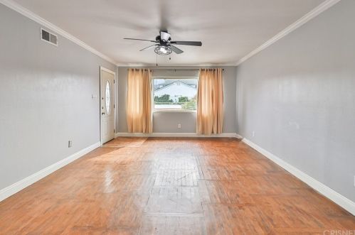 2693 Royal Ave, Simi Valley CA 93065-4768 exterior