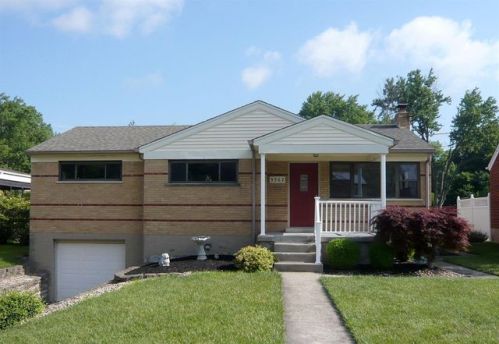 5562 Antoninus Dr, Cincinnati, OH 45238-1820