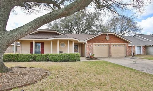 2010 Willowbend Dr, Deer Park, TX 77536-3905