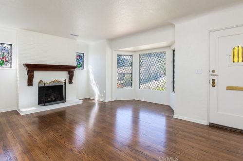 1834 Alpha Rd, Glendale CA  91208-2134 exterior