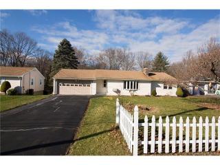 105 Gwen Rd, Meriden, CT 06451-2780