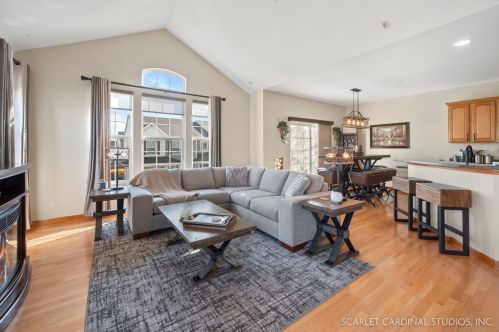 1130 Kilbery Ln, North Aurora, IL 60542-4601