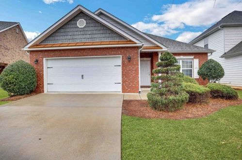 328 Clover Brook Dr, Locust Grove, GA 30248-3691