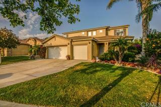 7025 Garden Rose St, Fontana, CA 92336-4471