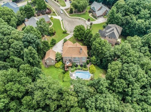 204 Northampton Ct, Holly Springs, GA 30115-6096