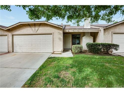 9025 Chaucer Cir, Riverside, CA 92503-5741