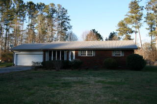 144 Anthony Dr, Calhoun, GA 30701-9300