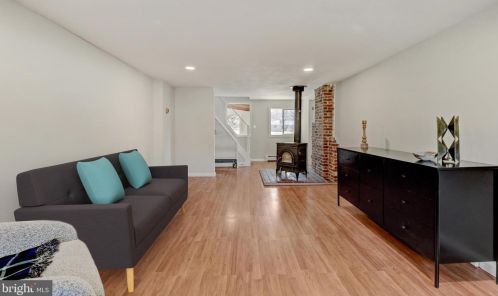 47 Ribsam St, Trenton NJ  08619-3627 exterior
