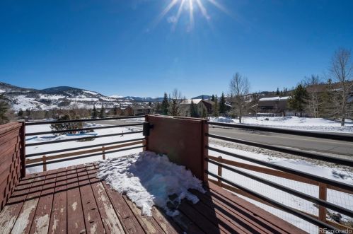 315 Chipmunk Cir, Silverthorne CO 80498-9205 exterior