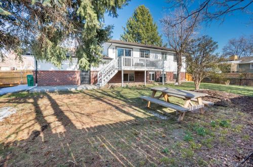 7373 Fremont Dr, Englewood CO  80112-1706 exterior