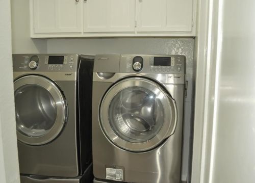 7721 Westcliff St, North Richland Hills TX 76179-4633 exterior