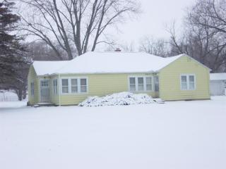 3615 Algonquin Blvd, Rockford, IL 61102-4241