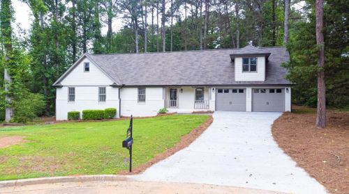 5992 Spencer Oaks Ct, Lithonia, GA 30058-7932