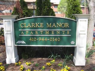 2008 Woodlawn Dr, Baltimore MD  21207-4309 exterior