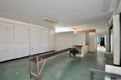 1804 Waiola St, Honolulu HI  96826-2687 exterior