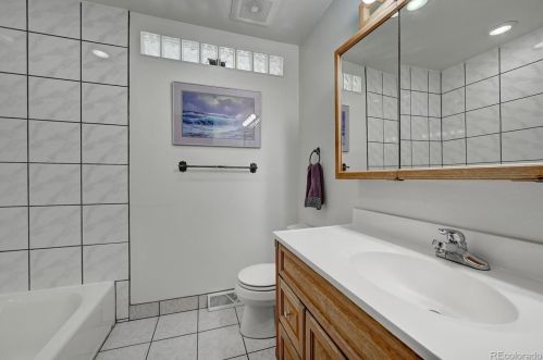 1616 Nile Ct, Aurora CO 80012-5224 exterior