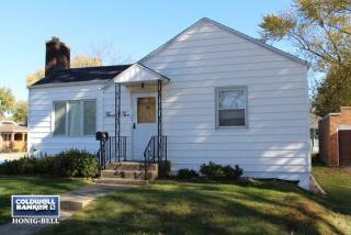 302 Madison St, Romeoville, IL 60441-2943