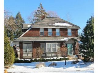 511 Rankine Ave, Erie, PA 16511-2046