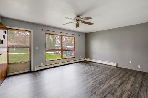 1635 Goldeneye Ave, Mankato, MN 56001-2186