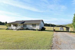 3379 Phelps Rd, Bedford, VA 24523-5999