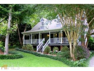 125 Parks Cir, Holly Springs, GA 30188-4134