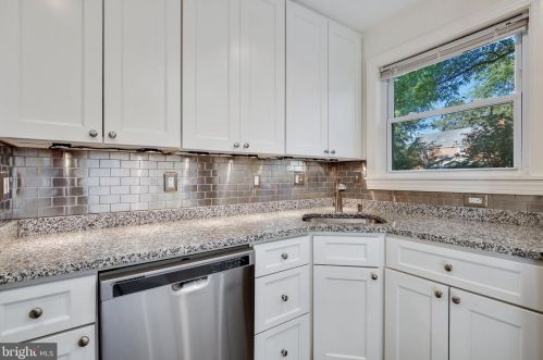 1611 Noyes Dr, Silver Spring MD 20910-2224 exterior