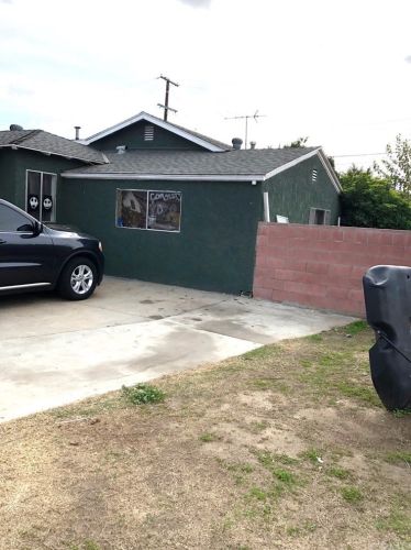 7432 Mendy St, Paramount, CA 90723-2034