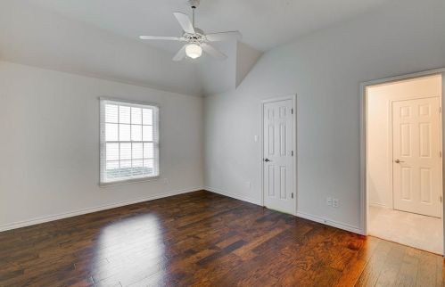 8301 Thorndyke Dr, Fort Worth TX  76182-8632 exterior