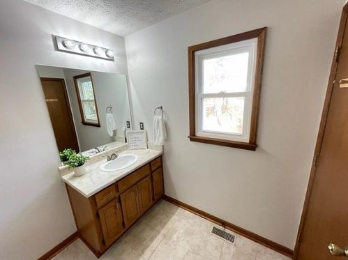 104 Libby Ln, Stockbridge GA  30281-5805 exterior