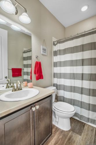 4854 Wenatchee St, Aurora CO 80015-6799 exterior