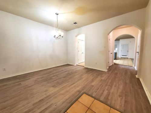17909 Maxa Dr, Webberville TX  78653-3875 exterior