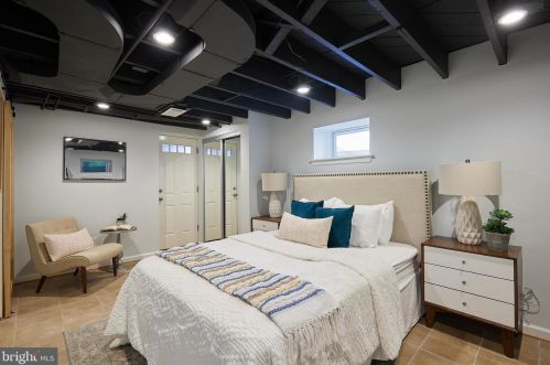 2306 Kimball Pl, Silver Spring MD exterior