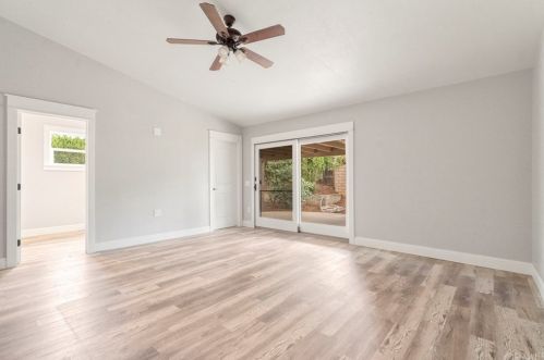 5545 Gloucester Way, Riverside CA  92506-3425 exterior