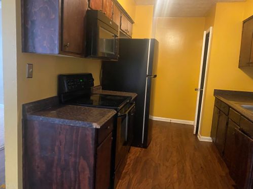 2908 Haddon Dr, Rex GA  30273-2333 exterior