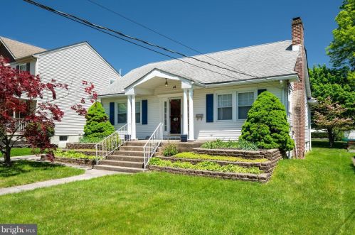 419 2nd Ave, Haddon Heights, NJ 08035-1409