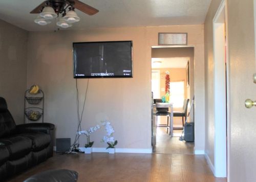 1717 Adelbert Ave, Stockton, CA 95215-7432