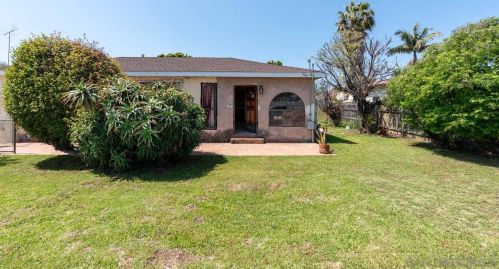 1240 4th Ave, Chula Vista, CA 91911-3044