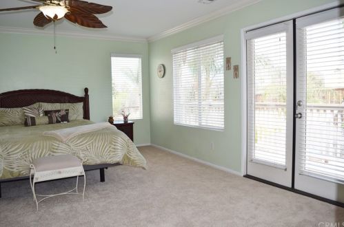 12722 Royal Palm Ln, Riverside CA  92503-7077 exterior