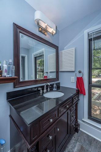 1 Lake Village Ln, Isle Of Palms SC  29451-2713 exterior