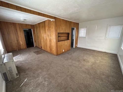 4445 Florida Ave, Denver, CO 80222-3617