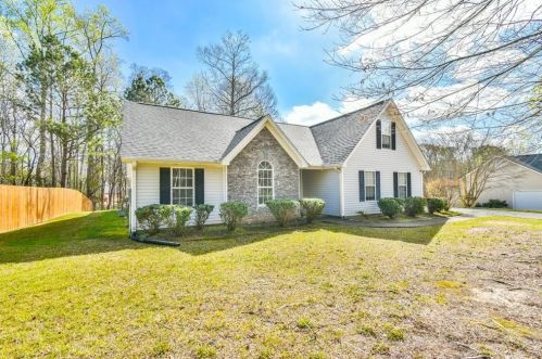 145 Ridgewood Trl, Stockbridge, GA 30281-7138